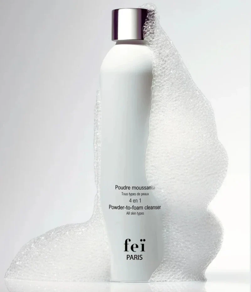 Poudre Nettoyante 4-in-1 · All skin types