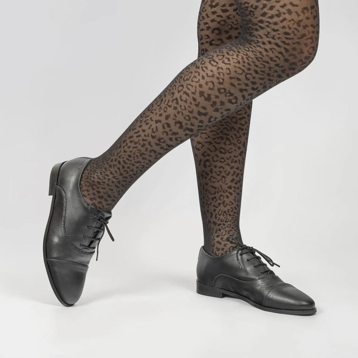Richelieu Noir pour femmes véganes Aïko - Image 11