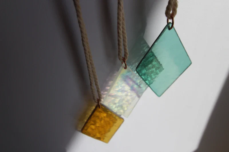 Attrape soleil en Verre recyclé et coloré - Image 2
