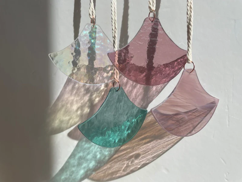 Attrape soleil en verre recyclé, fait main - Image 3