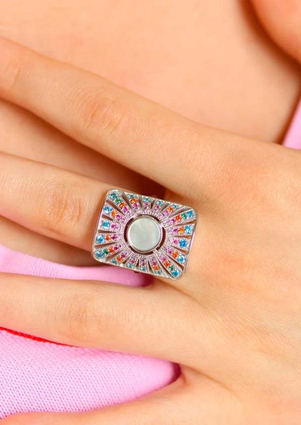 Bague argentée et pierre nacre - Ombeline