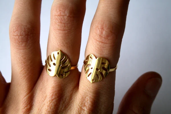 Bague feuille dorée - Monstera deliciosa - Image 2
