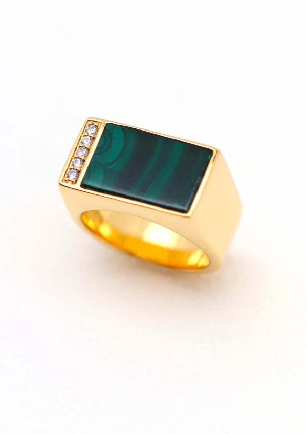 Bague plaqué or et pierre Malachite rectangle I Augustine - Image 2
