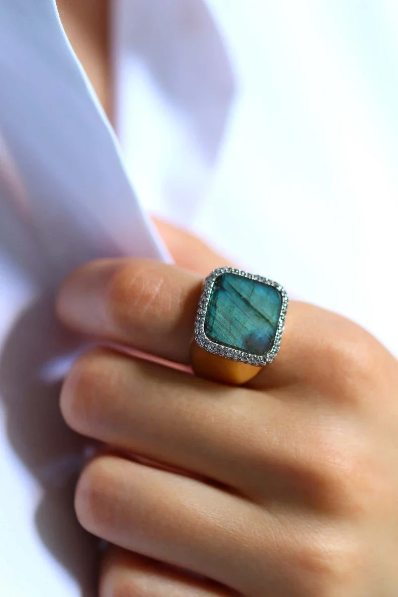 Bague Séraphine plaqué or Labradorite - Image 5
