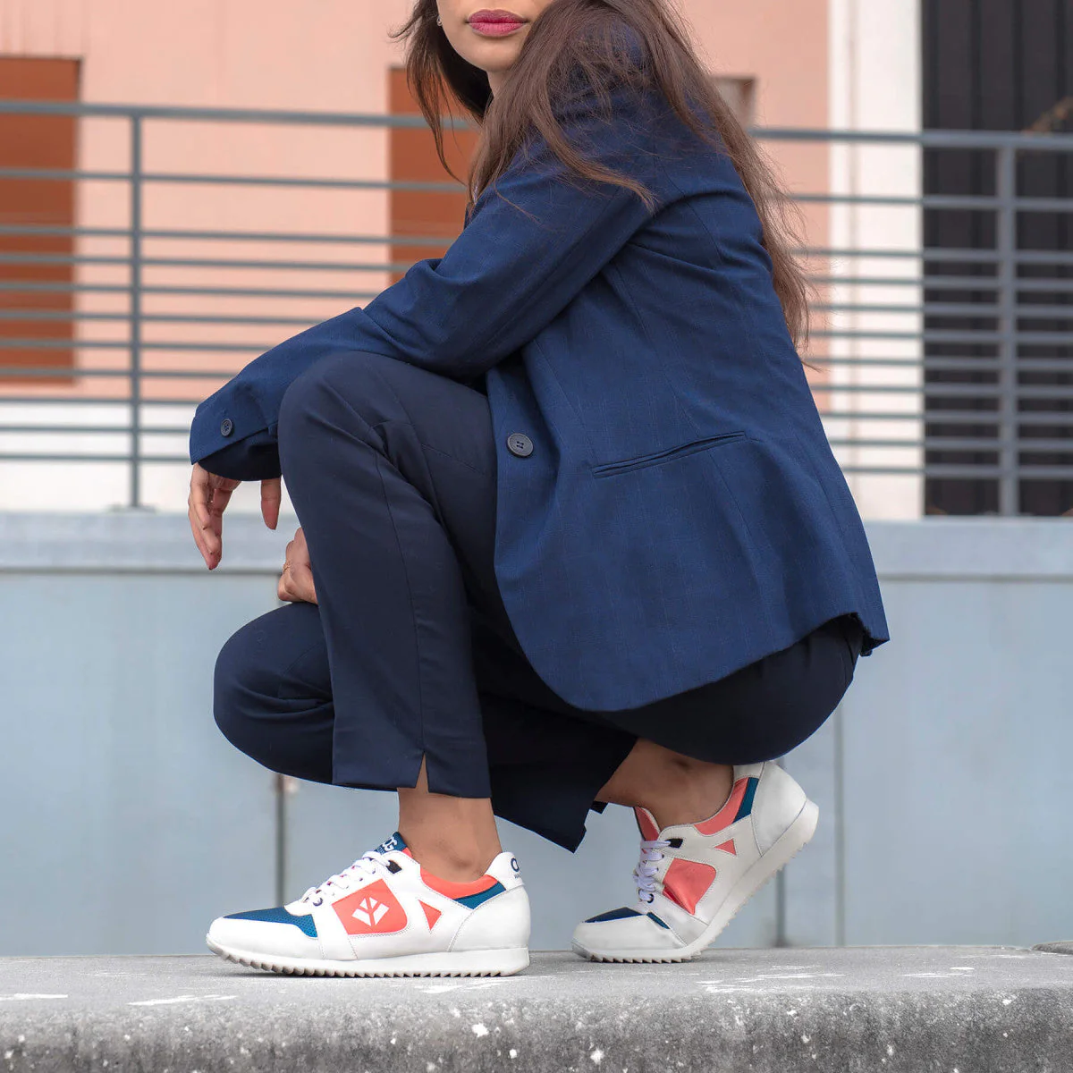 Baskets véganes pour femmes Corail / Bleu Raven - Image 5