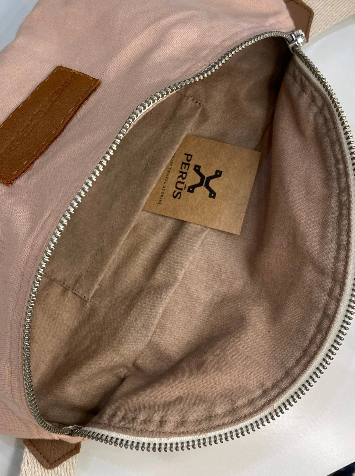 Sac banane végane XL - Cassis - Image 4