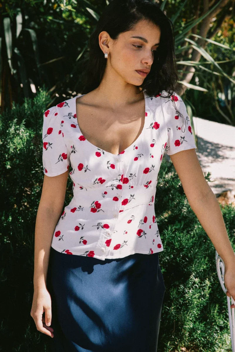 Blouse blanche à manches courtes imprimée fleurie - Althéa - Image 2