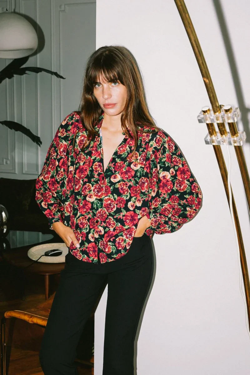 Blouse à col mao imprimée fleurie rouge - Hortensia - Image 2