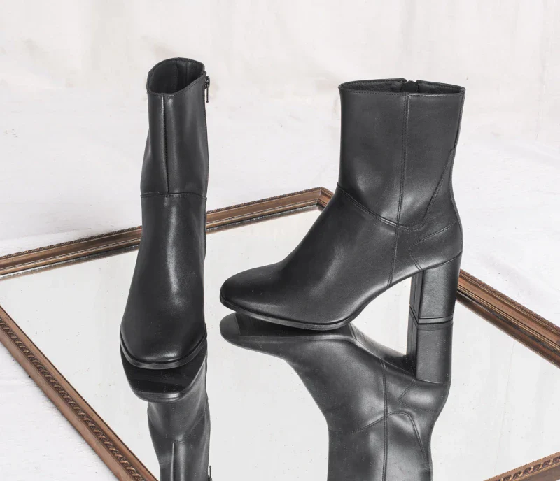 Botte noires - fait main, vegan - Circe - Image 2
