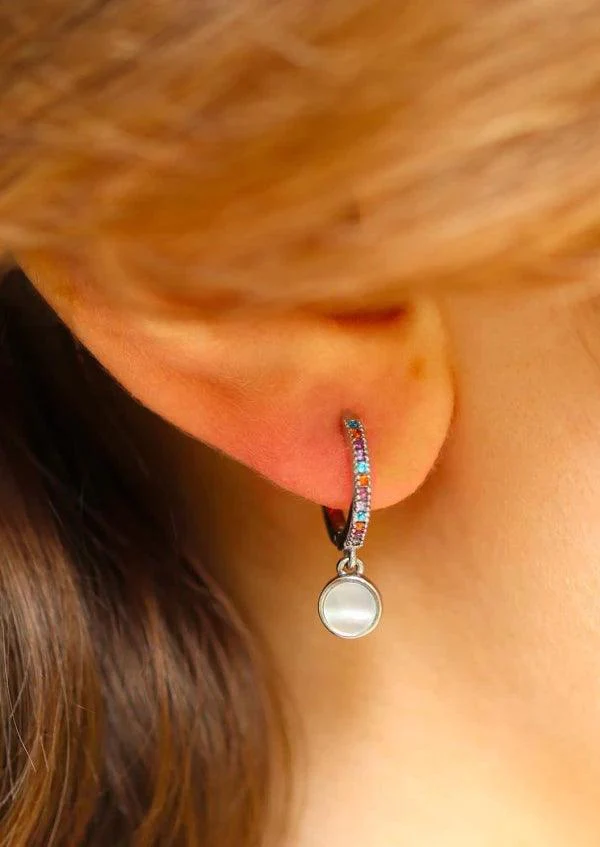 Boucles d'oreilles argentées et pierres nacre - Ombeline - Image 2