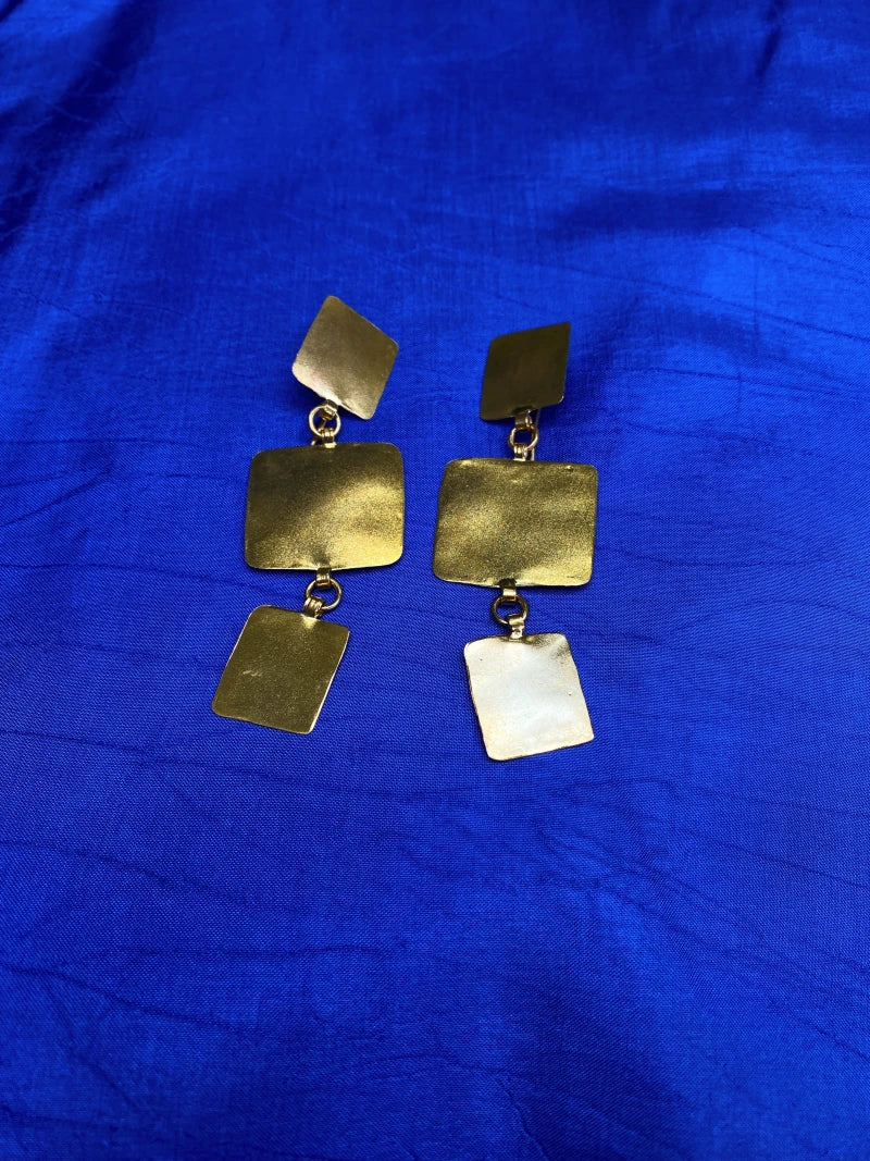 Boucles d'oreilles carrées 2 ou 3 Pépites I Dorée - Image 6