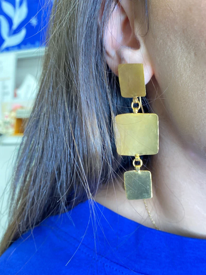 Boucles d'oreilles carrées 2 ou 3 Pépites I Dorée - Image 7