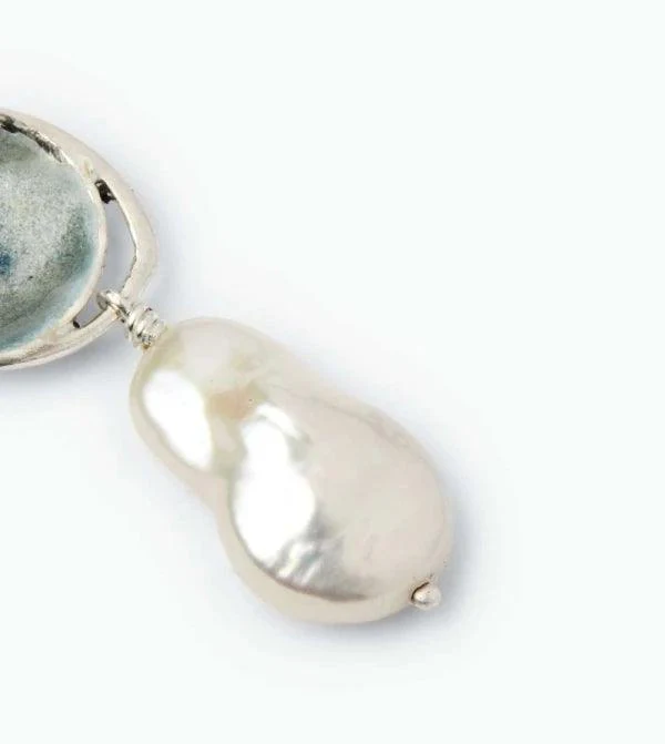 Boucles d'oreilles pendantes en argent émail bleue et grise - Cosmos - Image 2