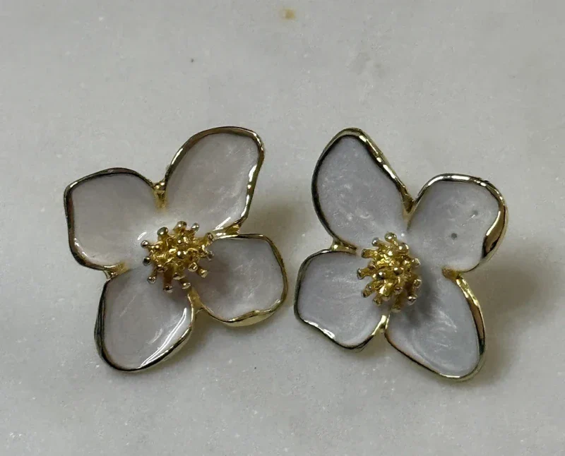 Boucles d'oreilles fleur-  Lysandra - Image 3