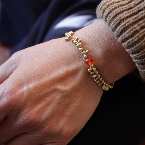 Bracelet doré en pierres Clarky Agate rouge - Image 3