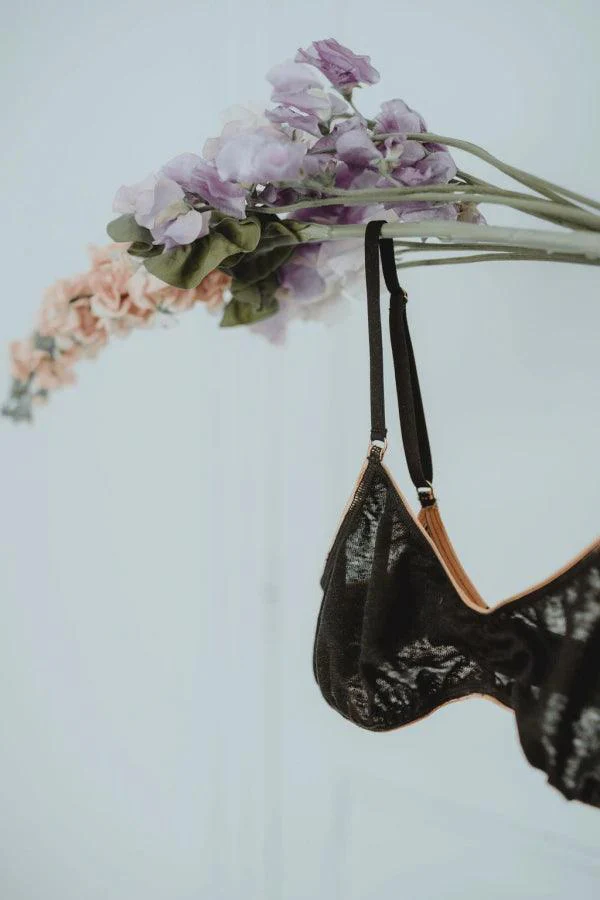 Soutien-gorge en lin bio noir ou blanc - "La Soutenue" - Image 23