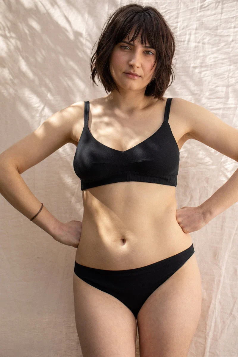 Brassière noire en coton bio - Mei