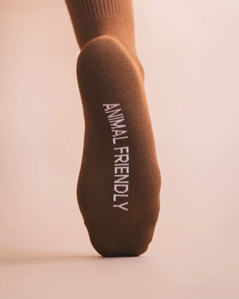 Chaussettes Animal Friendly en Coton Bio Marron - Image 4