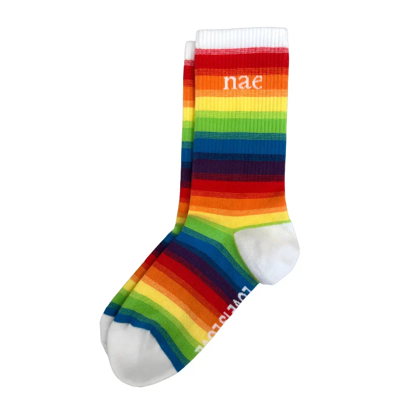 Chaussettes Blanches Arc-en-Ciel - Love is Love Rainbow Sock - Image 2