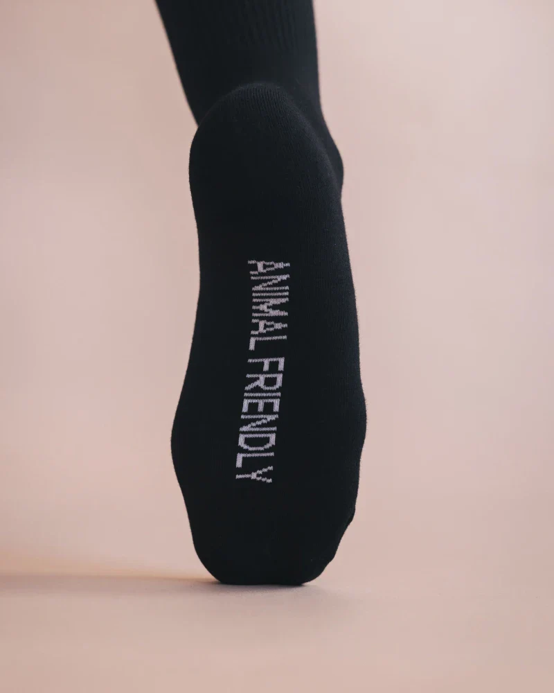 Chaussettes en Coton Bio Noires - Image 4