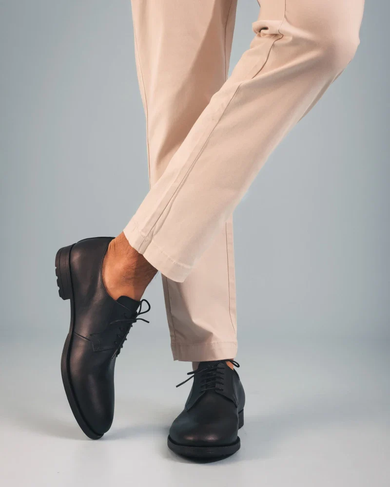 Chaussure pour homme en Cuir Vegan Noir - Fait Main - Image 5