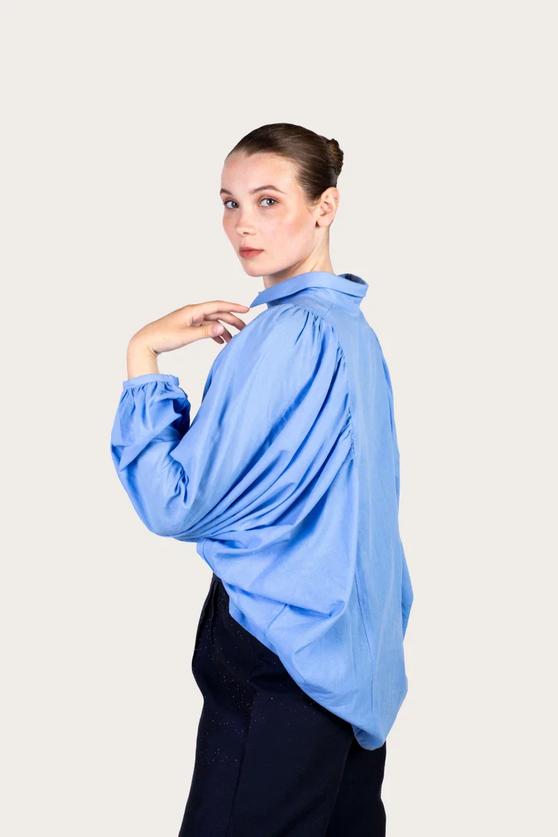 Chemise bleu upcyclée et fabriquer en France - Image 12