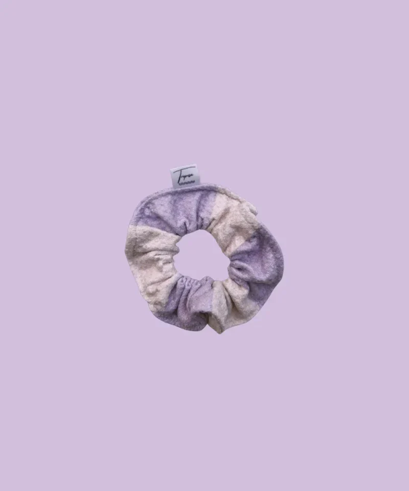 Chouchou upcyclé – Lilas et blanc/crème - Rachel - Image 4