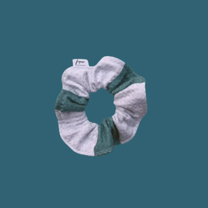 Chouchou upcyclé – Rayé vert et blanc - Tom - Image 10