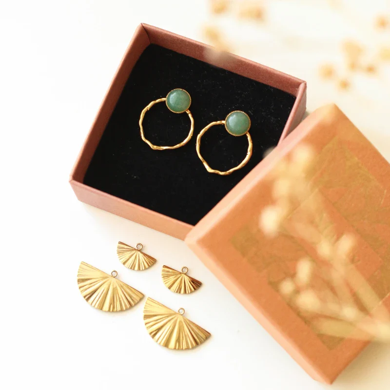 Coffret boucles d'oreilles pampilles interchangeables - Image 4