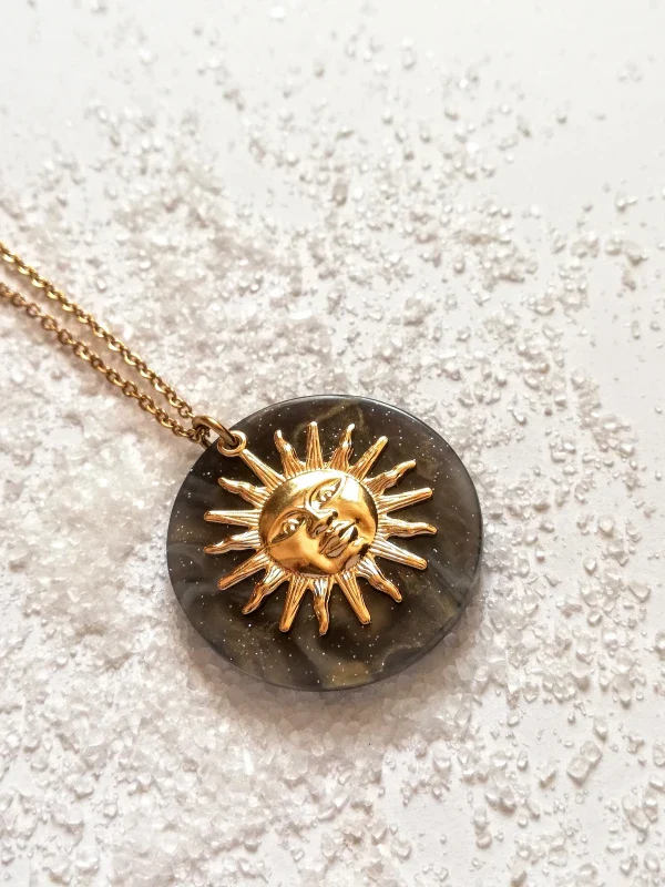 Collier soleil long fond galaxie - Le visage du Cosmos - Image 3