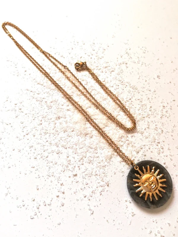 Collier soleil long fond galaxie - Le visage du Cosmos - Image 4