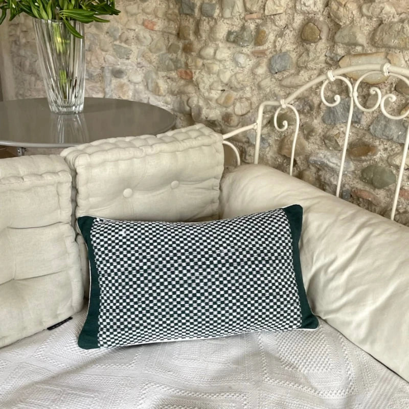 Coussin design à impact social - Patakalo Bleu - Image 5