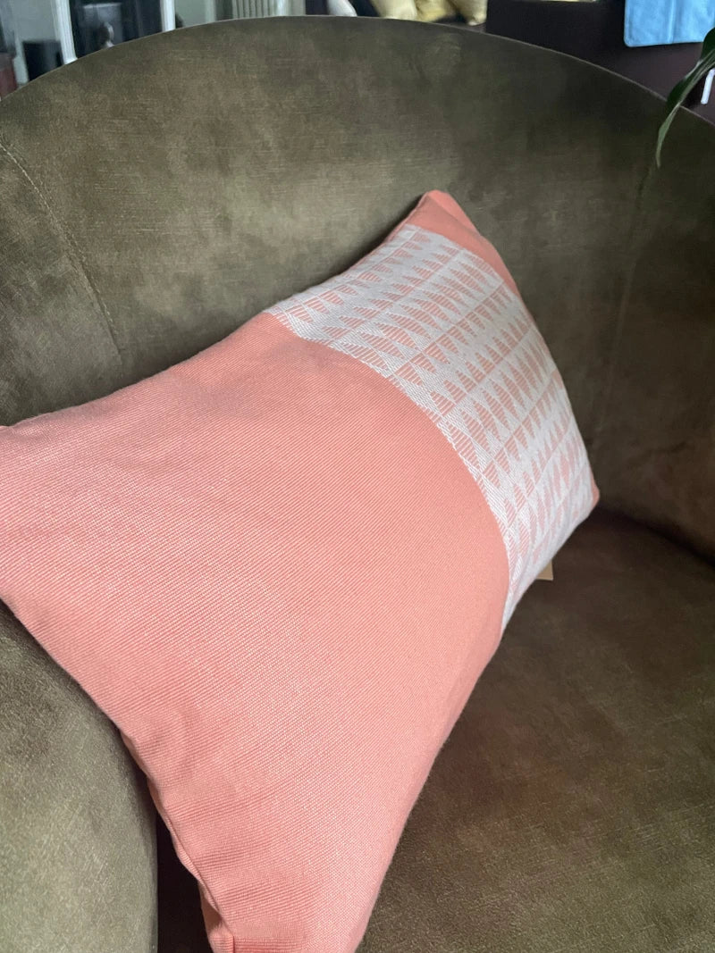 Coussin fait main Ede rose - Image 2