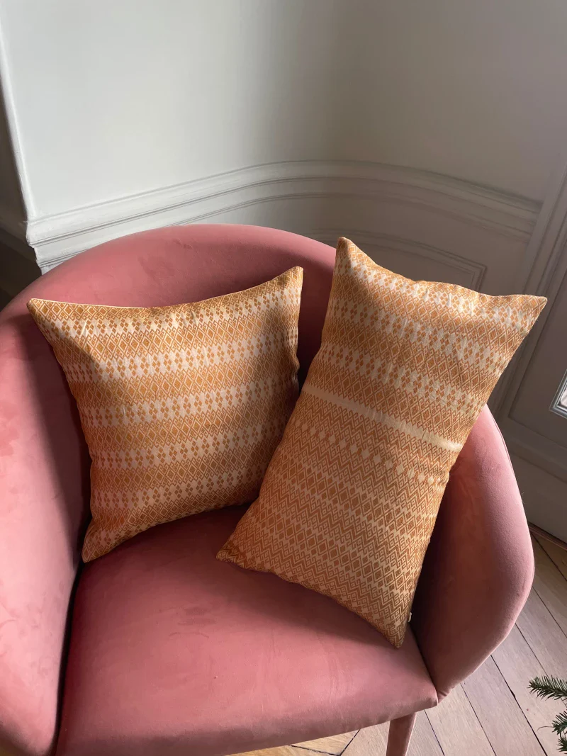 Coussin fait main - Kachin caramel - Image 2