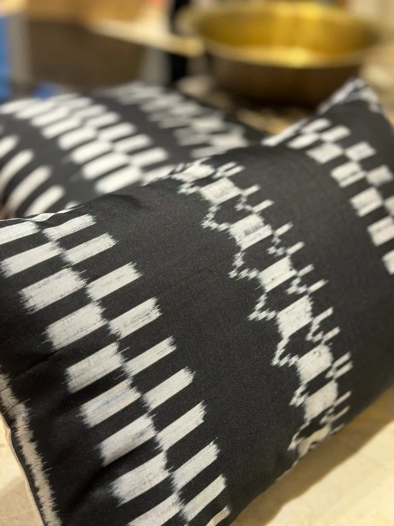 Coussin Shan noir et blanc - Image 2