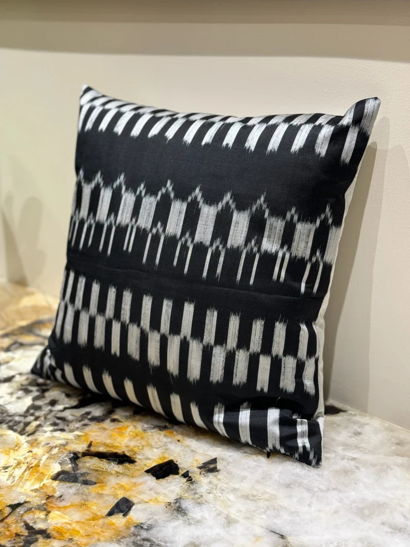 Coussin Shan noir et blanc - Image 3
