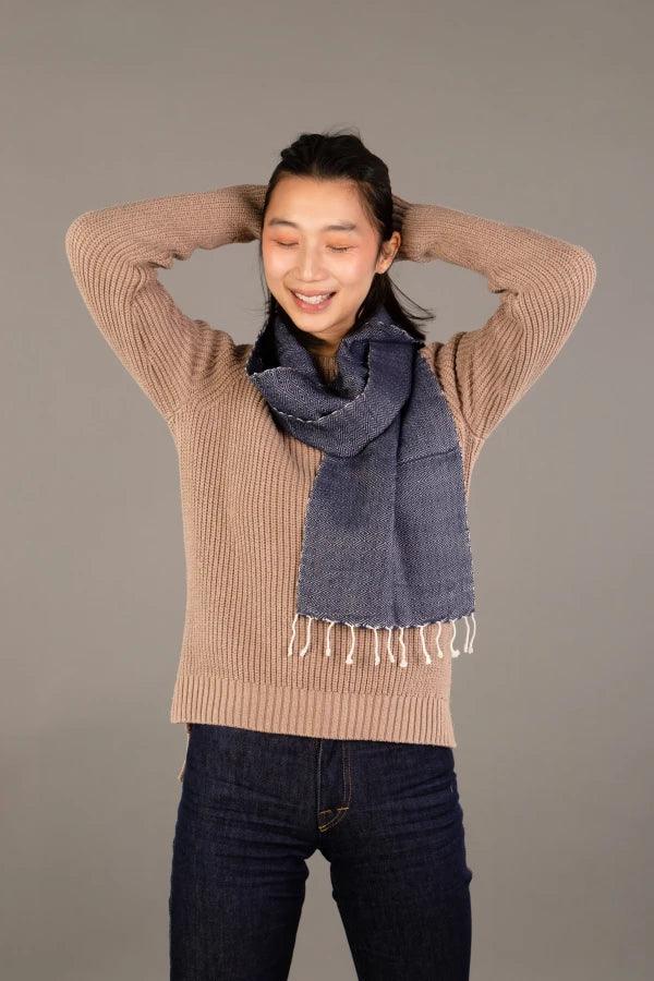Écharpe bleu marine en coton pour femme - Krama chaud - Image 5