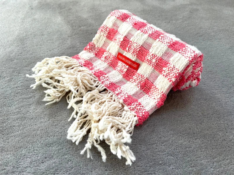 Écharpe en coton avec écrin en palmier tressé - Cerise - Image 5