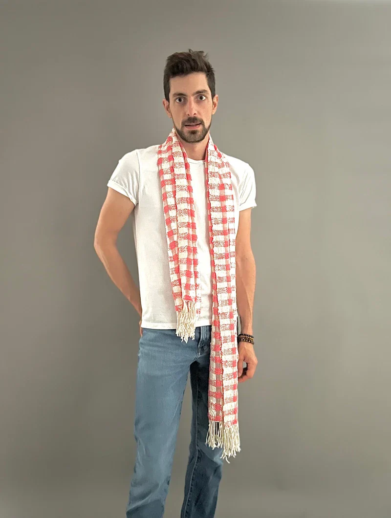 Écharpe en coton avec écrin en palmier tressé - Cerise - Image 6
