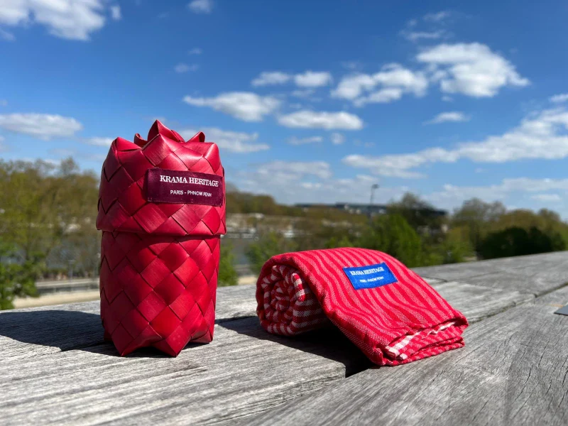 Écharpe en coton avec écrin en palmier tressé - Coquelicot - Image 5