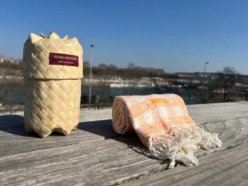 Écharpe en coton avec écrin en palmier tressé - Mandarine - Image 3