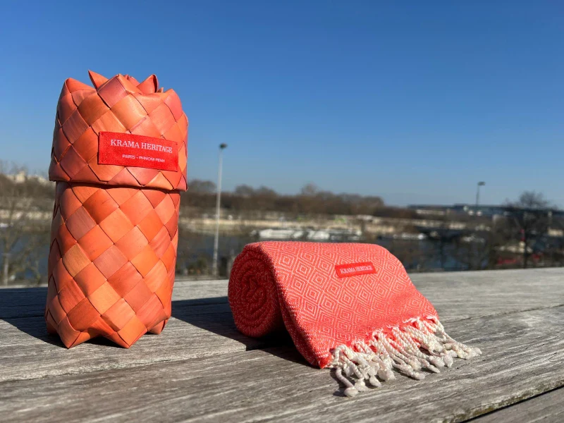 Écharpe en coton avec écrin en palmier tressé - Orange Corail - Image 3