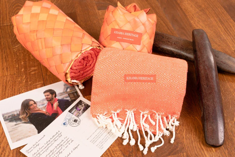 Écharpe en coton avec écrin en palmier tressé - Orange Corail - Image 7