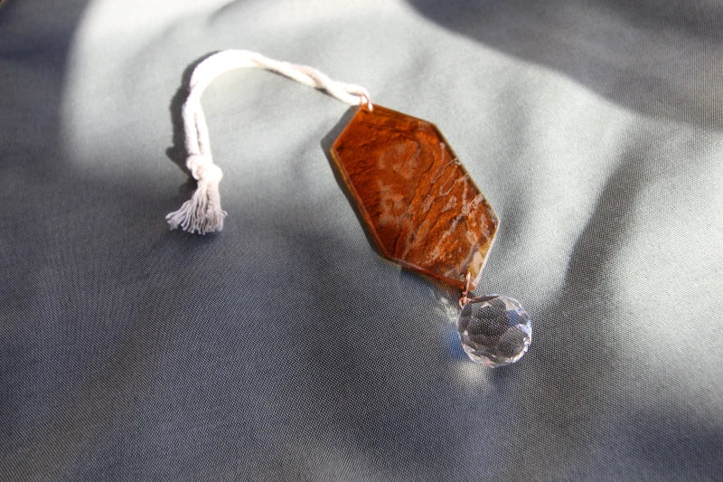Attrape-soleil en Verre Sculpté, Fait Main - Image 9