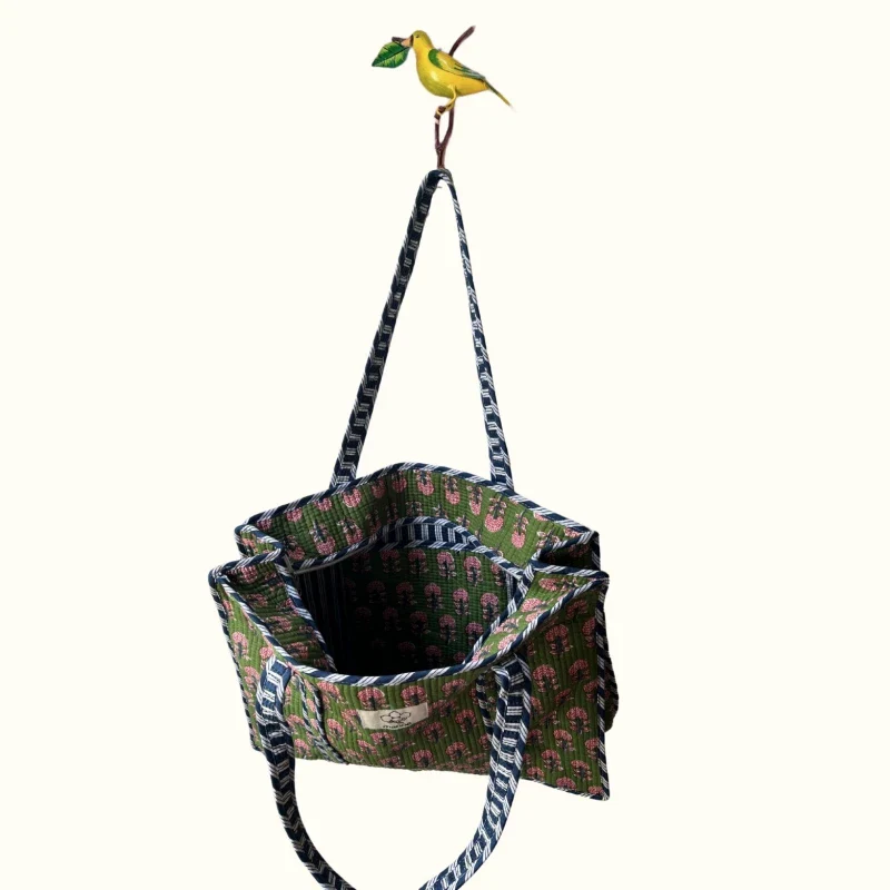 Grand tote bag à Zip  "Pink Grove in Forest" - Image 3