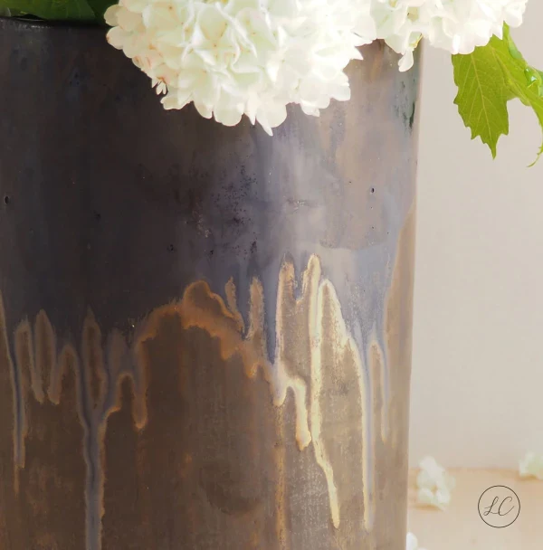 Grand vase unique fait-main en porcelaine couleur bronze - Image 4