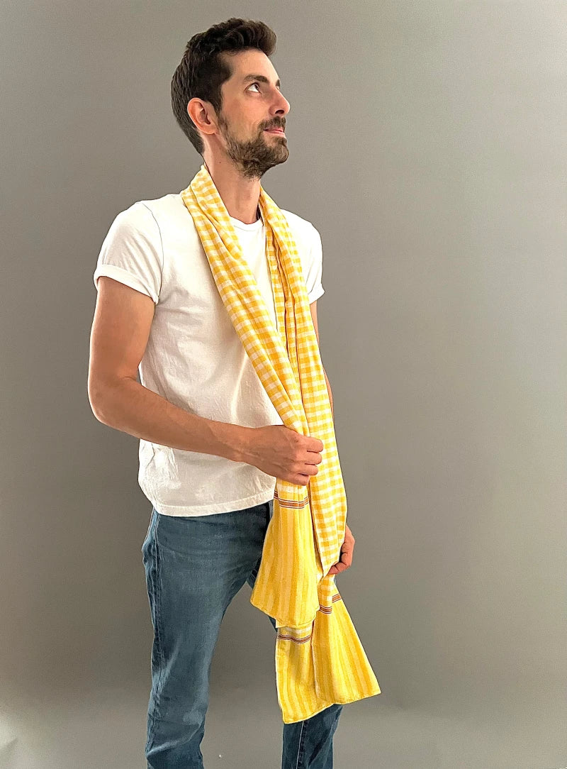 Grande écharpe en coton avec écrin en palmier tressé -Pop Jaune - Image 3
