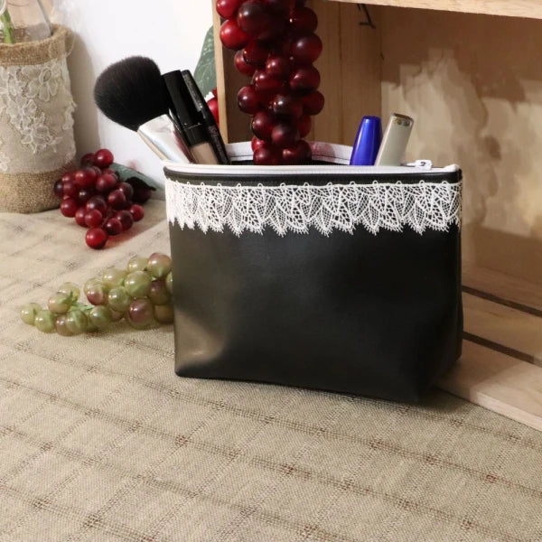 Grande trousse triangle en alter-cuir de raisin - Image 11