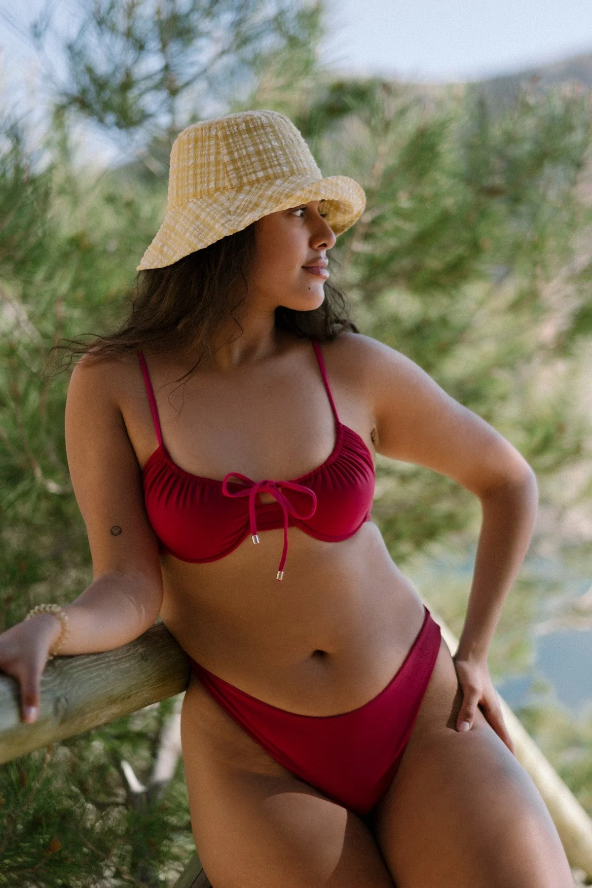 Haut de maillot réversible rose et bordeaux à lacet - Image 5