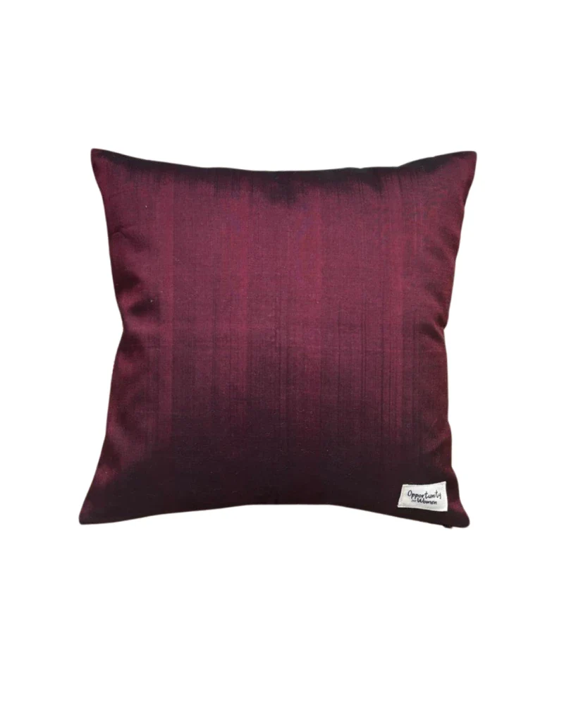 Housse de coussin Kachin bordeaux et rose - Image 4